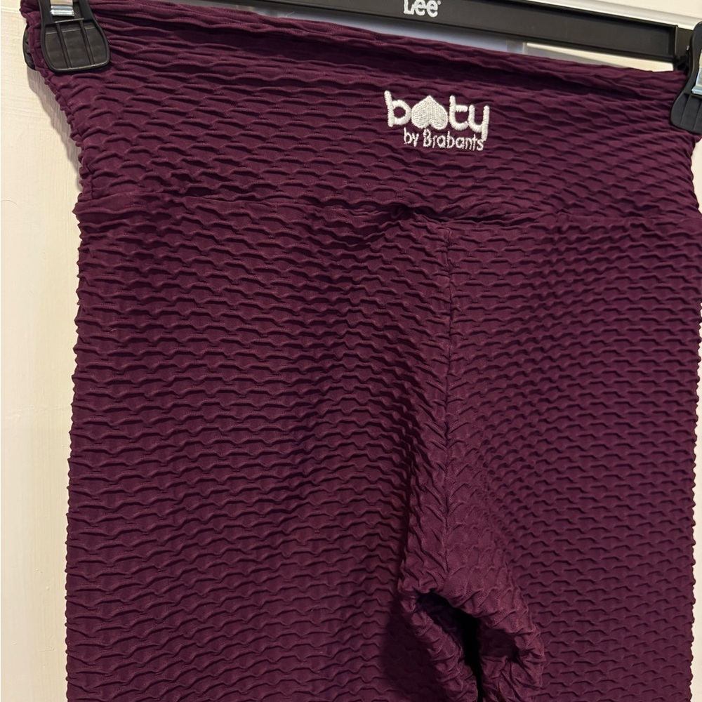 Booty By Brabants Merlot Leggings